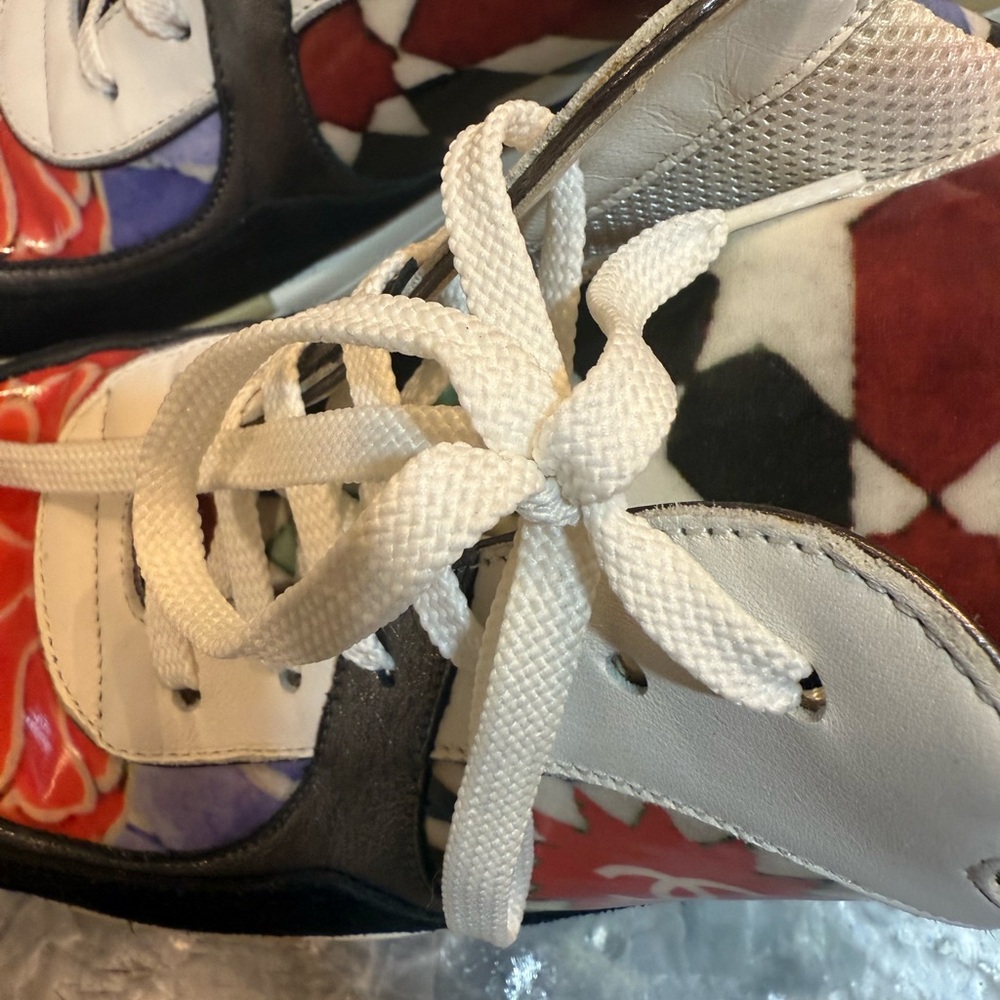 Chanel Colorful Patterned Sneakers size 42. Like new. Worn once - Picture 12 of 14